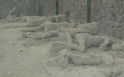 Pompeii's "fugitives" of the olive grove